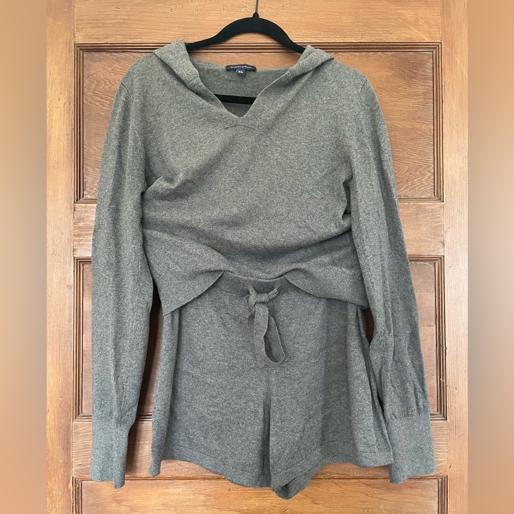 Eurkea Kasmir matching set gray cotton cashmere hoodie and shorts S/M